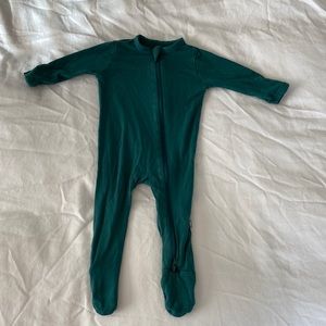 Kyte emerald green footsie